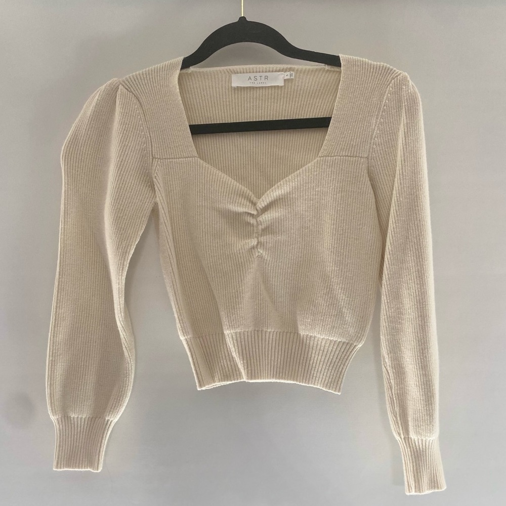 Astr the label sweater top